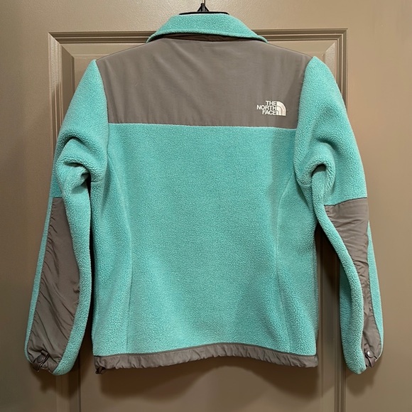 The North Face Women’s Denali Fleece Jacket - Picture 2 of 5